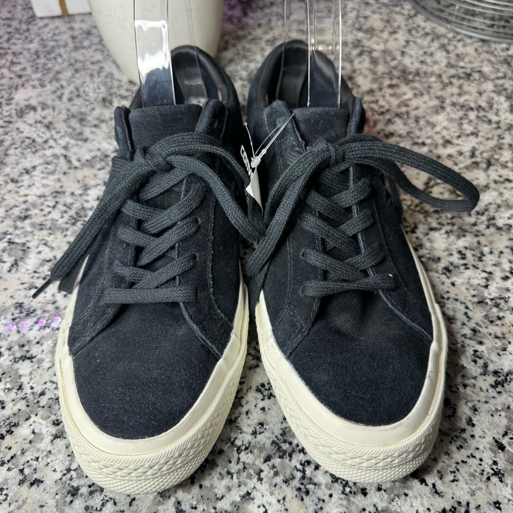 Converse NWT One Star Suede Low-Top Sneakers Unisex - Picture 2 of 13
